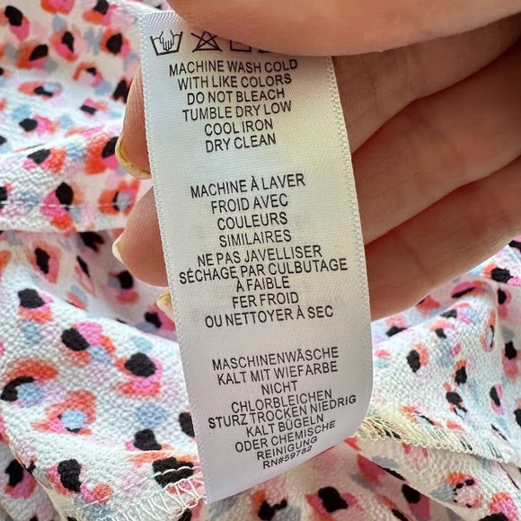 Adrianna Papell Abstract Dot Sleeveless Flutter Sleeve Tie Neck Blouse Size M - Picture 9 of 11